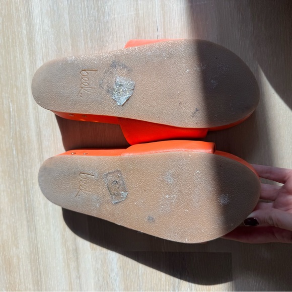 beek pelican electric orange sandals - Picture 3 of 3